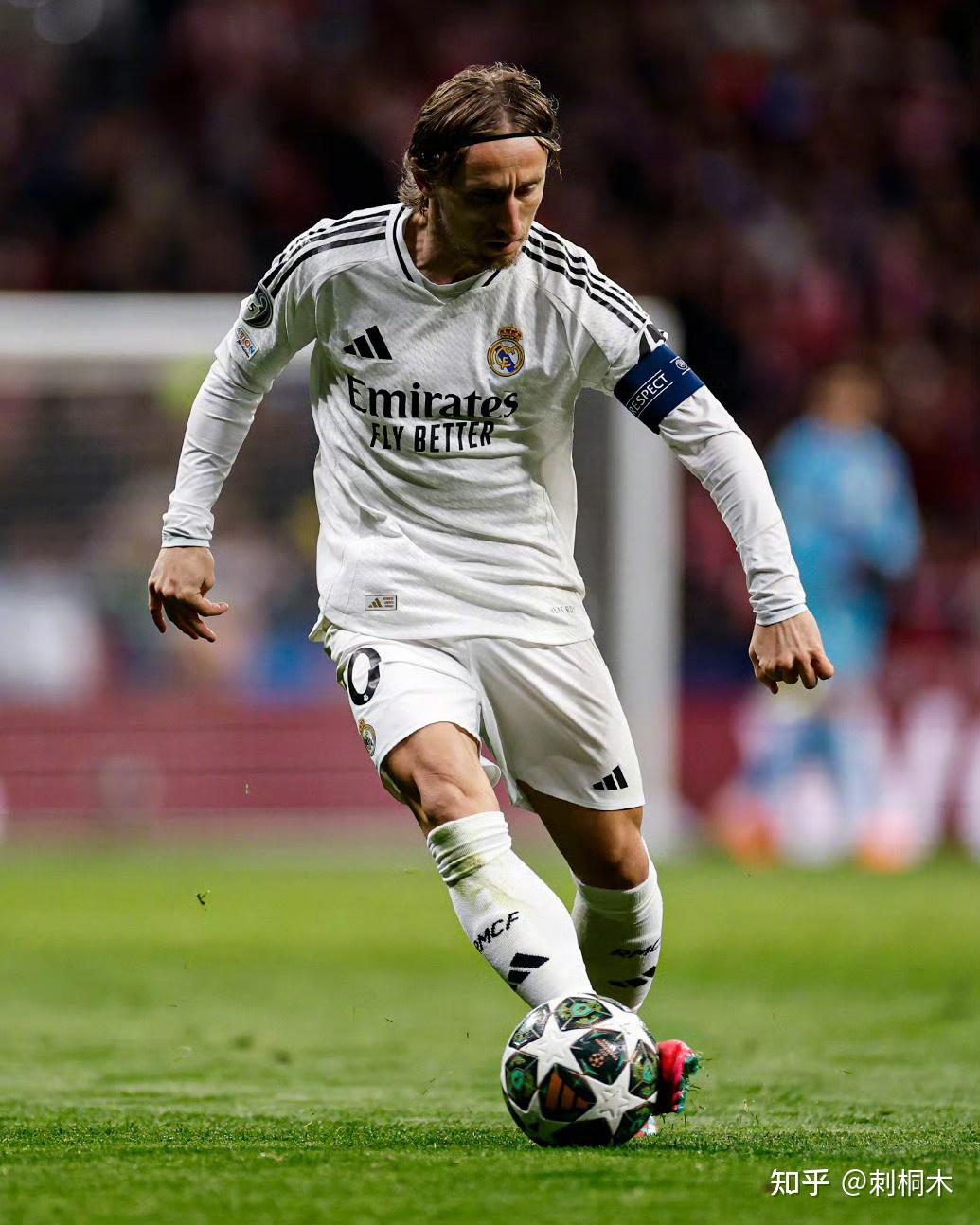 F1举行75周年启动仪式 10支车队发布新赛季涂装