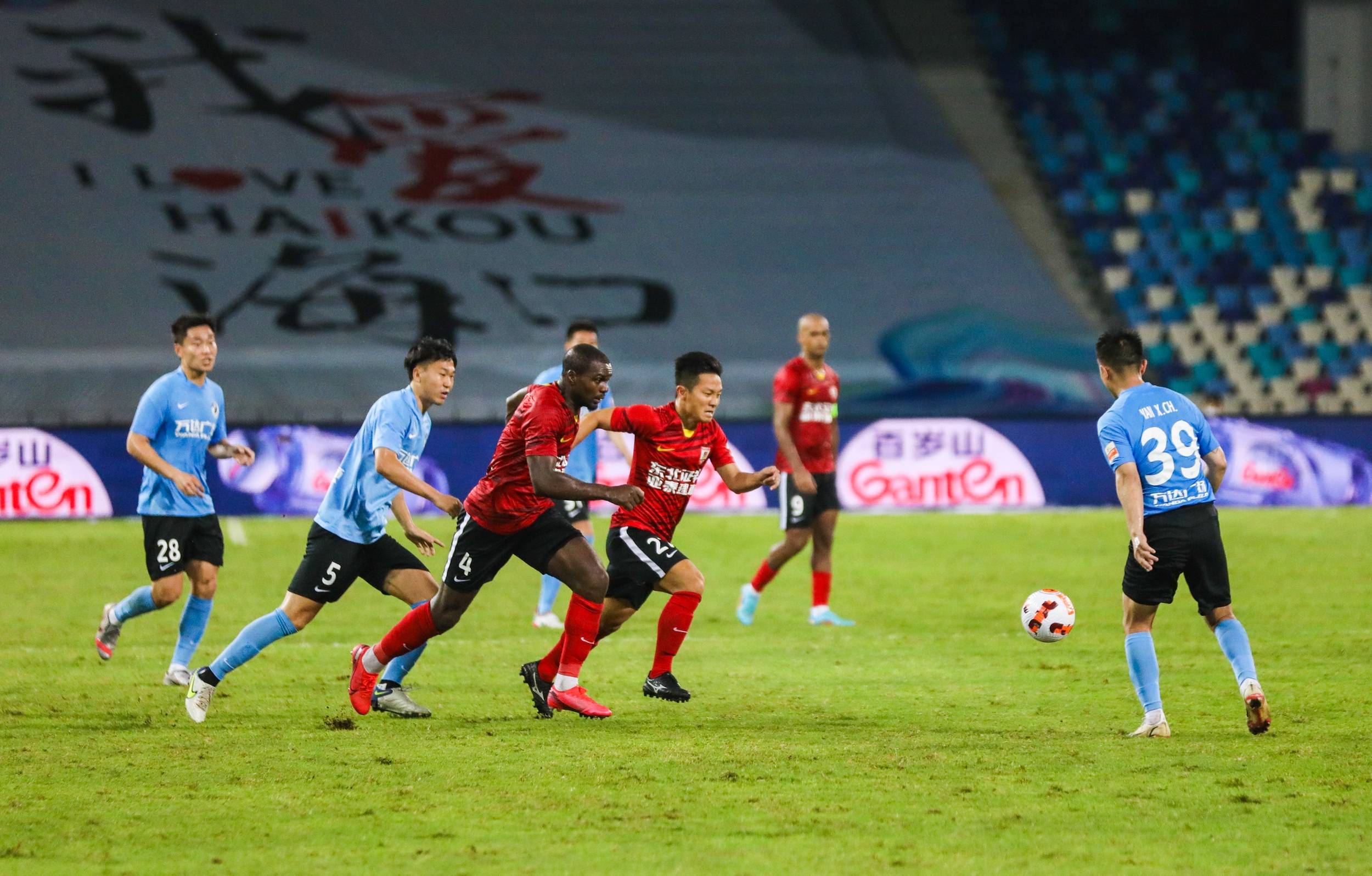 不甘示弱 不甘示弱