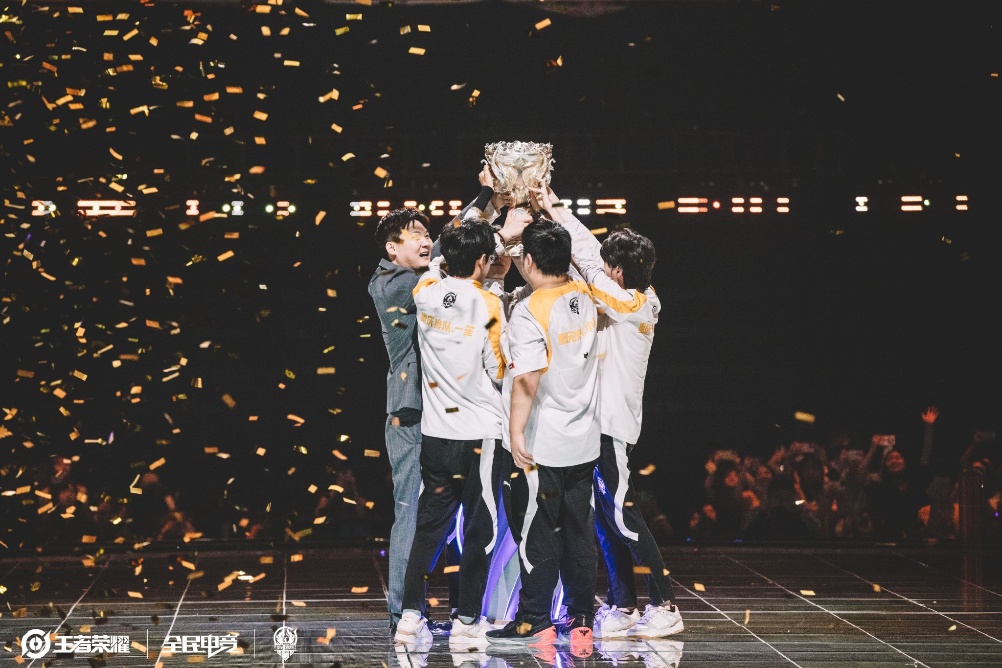 更能在逆境 更能在逆境